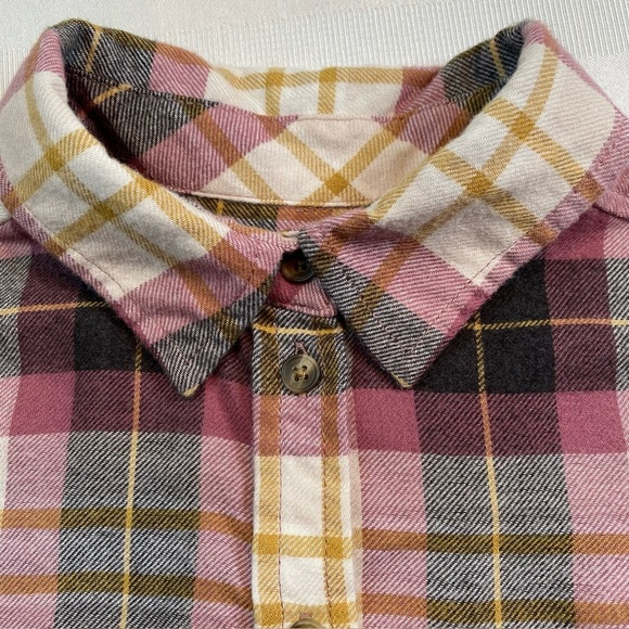 American Eagle Boyfriend Fit Flannel Shirt Women’s XS Mauve Black Plaid NWOT - Picture 13 of 13
